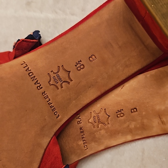 Vintage 8.5 Loeffler Randall Red Ruffled slip on sandals 2in - Picture 2 of 3